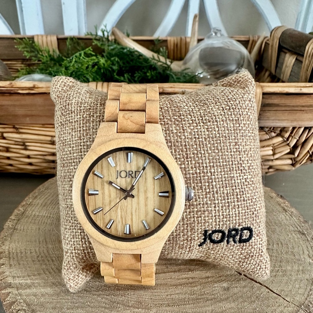 JORD Women’s Fieldcrest Series Wooden Watch